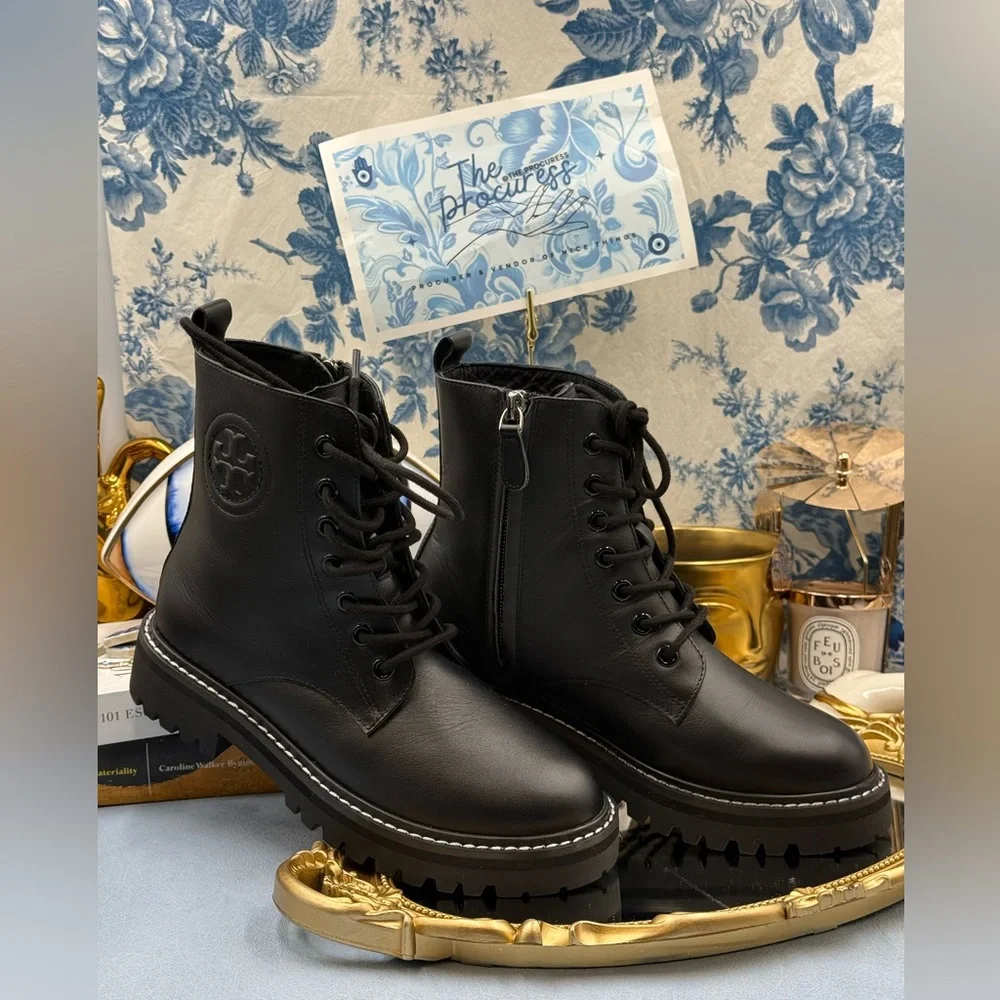 🆕 TORY BURCH 🧿 NWOB Miller Lug Sole Boots, Black Leather - Sz 6
